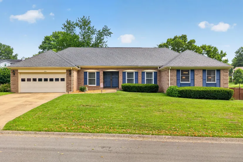 406 Lynnway Drive, Winchester, KY 40391 — primary photo