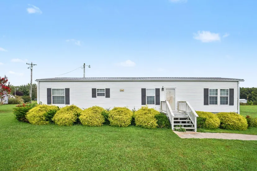 70 Tarter Lane, Russell Springs, KY 42642 — primary photo