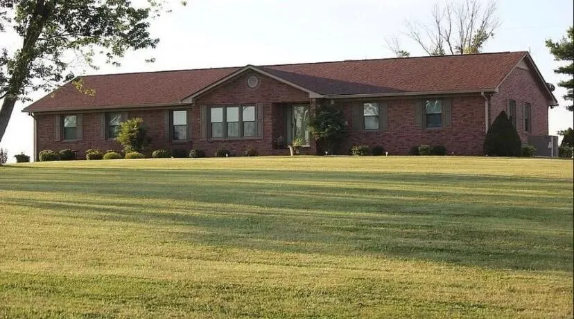 6730 Pierce Lane, Hopkinsville, KY 42240 — primary photo