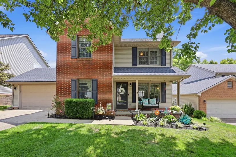 532 Amberley Drive, Lexington, KY 40515 — primary photo
