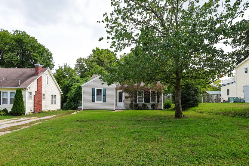 2832 Clark Street, Paducah, KY 42001 — primary photo