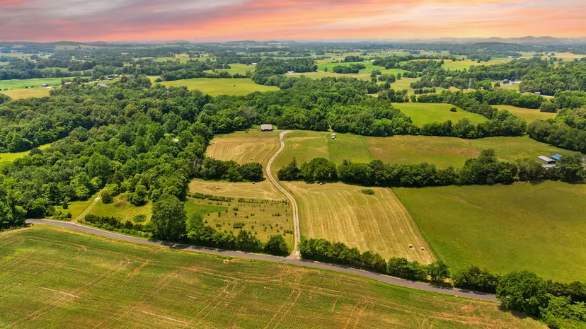 1717 Halltown Road, Canmer, KY 42722 — primary photo