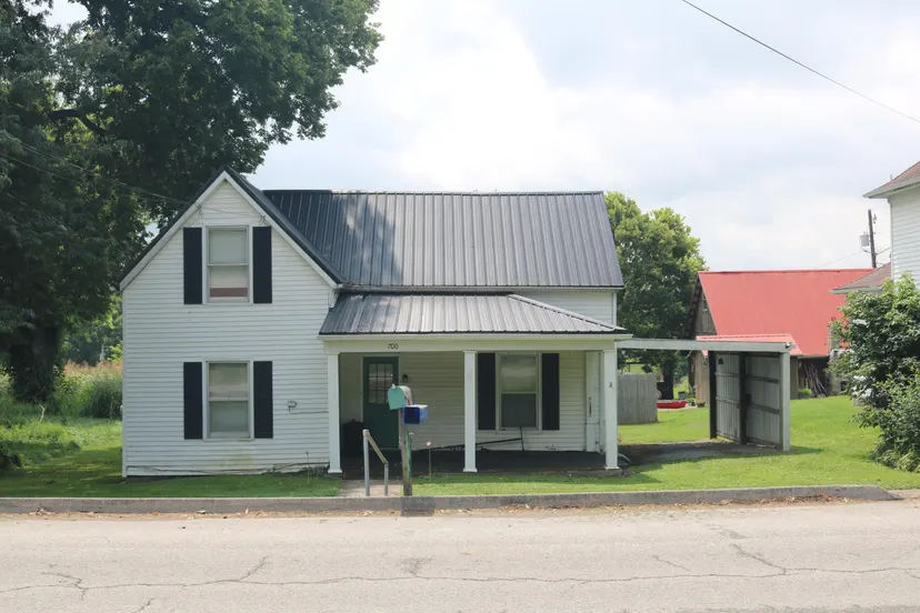 700 Main Street, Sharpsburg, KY 40374 — primary photo