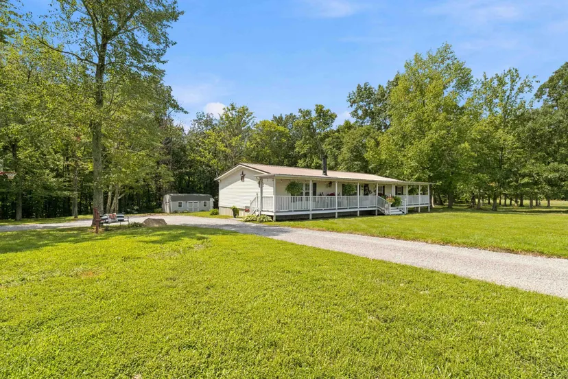 259 Pin Oak Hill Road, Stanford, KY 40484 — primary photo