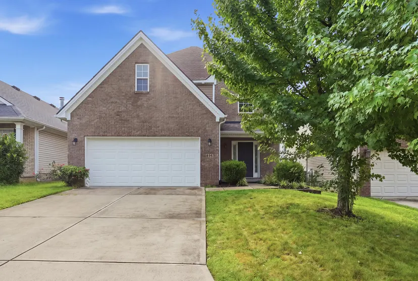 896 Sugarbush Trail, Lexington, KY 40509 — primary photo