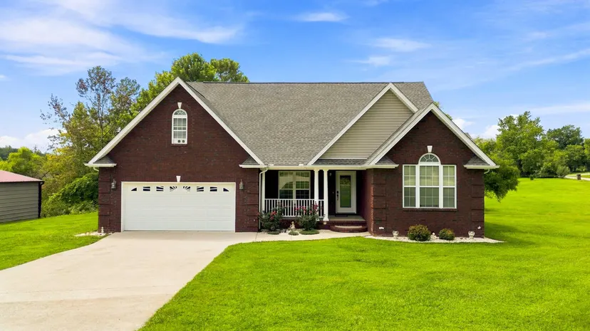 66 Birch Creek Ln Lane, East Bernstadt, KY 40729 — primary photo