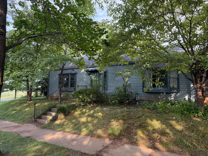 166 Romany Road, Lexington, KY 40502 — primary photo