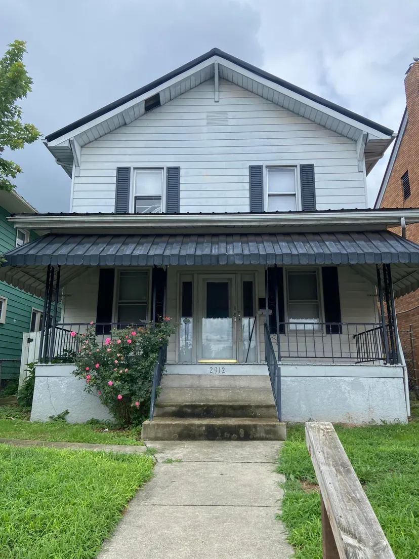 2912 Bath Avenue, Ashland, KY 41101 — primary photo