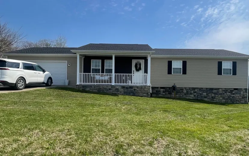 25 Hickory Hill Drive, Corbin, KY 40701 — primary photo