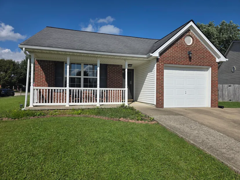 100 Strauss Court, Georgetown, KY 40324 — primary photo