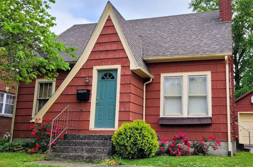 306 Lyons Avenue, Morehead, KY 40351 — primary photo