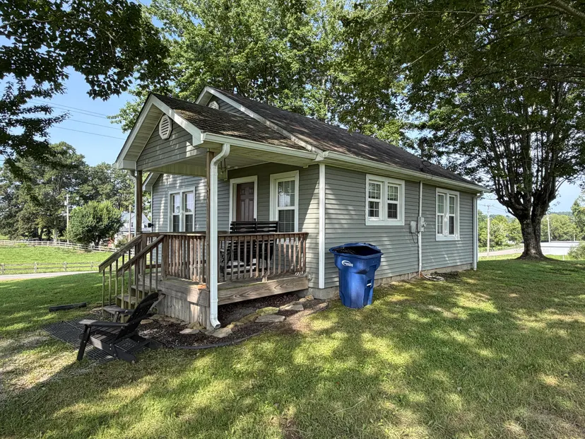 5783 U.S. 421, McKee, KY 40447 — primary photo