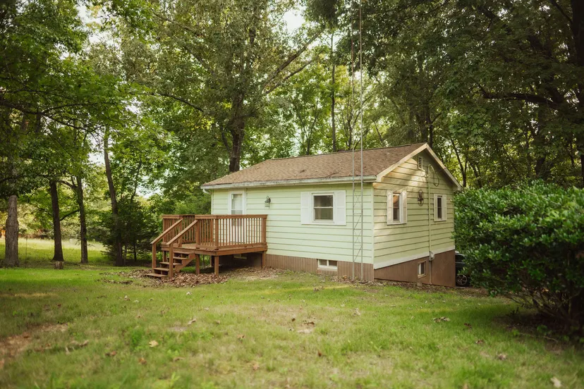 84 Arrowhead Road, Eddyville, KY 42038 — primary photo