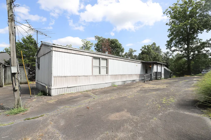 534 Justin Lane, Gilbertsville, KY 42044 — primary photo