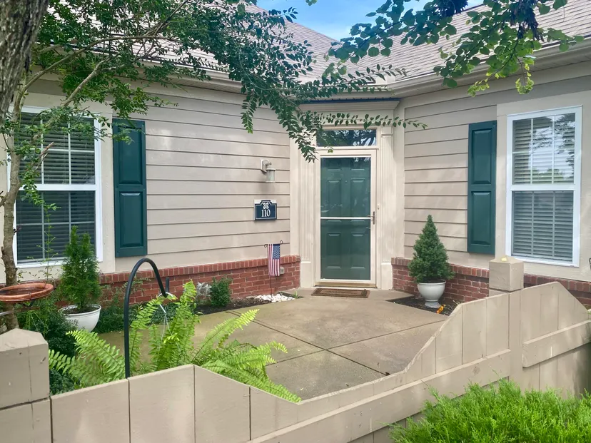 110 Academy Drive, Wilmore, KY 40390 — primary photo