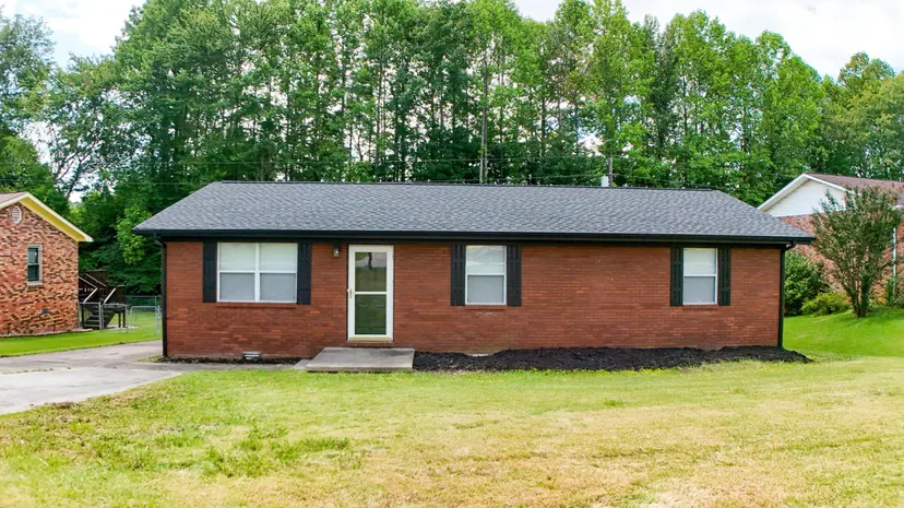 1029 Cardinal Drive, Corbin, KY 40701 — primary photo