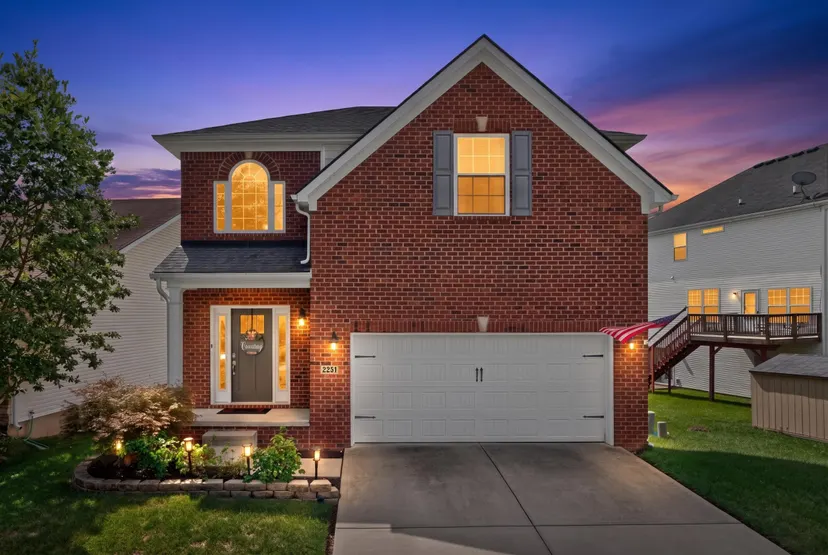 2351 Merluna Drive, Lexington, KY 40511 — primary photo