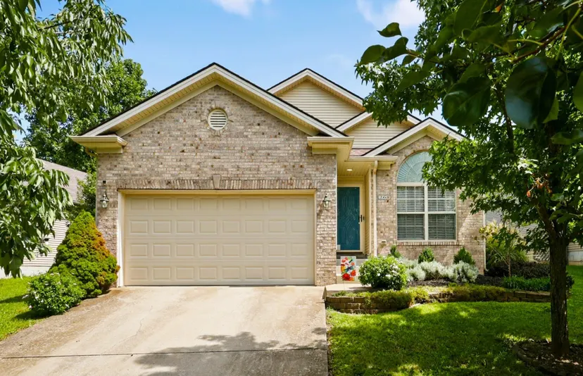 268 Long Branch Lane, Lexington, KY 40511 — primary photo