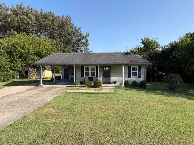 1005 Varmintrace Road, Princeton, KY 42445 — primary photo