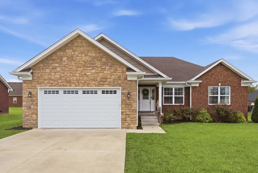 311 Rolling Meadows Lane Lane, Bardstown, KY 40004 — primary photo