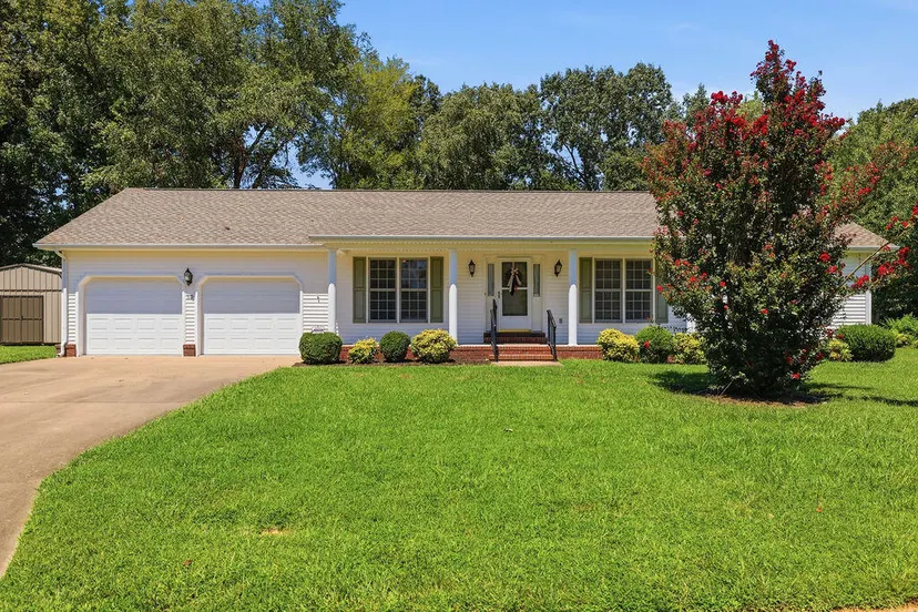 52 Cambridge Drive, Murray, KY 42071 — primary photo