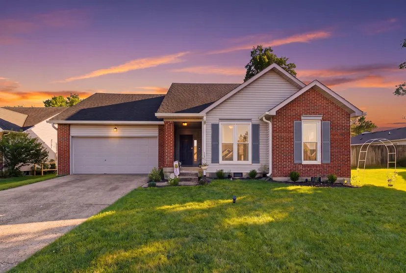 1168 Bay Meadows Drive, Lexington, KY 40514 — primary photo