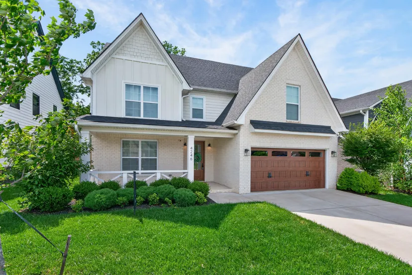4246 Captains Court, Lexington, KY 40513 — primary photo