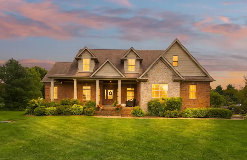 122 Lighthouse Way, Midway, KY 40347 — primary photo