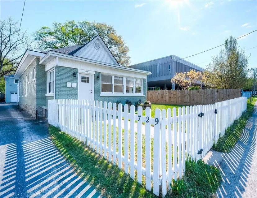 729 Hambrick Avenue, Lexington, KY 40508 — primary photo