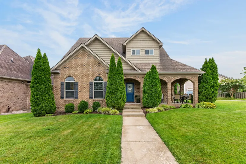 4352 Stuart Hall Boulevard, Lexington, KY 40509 — primary photo