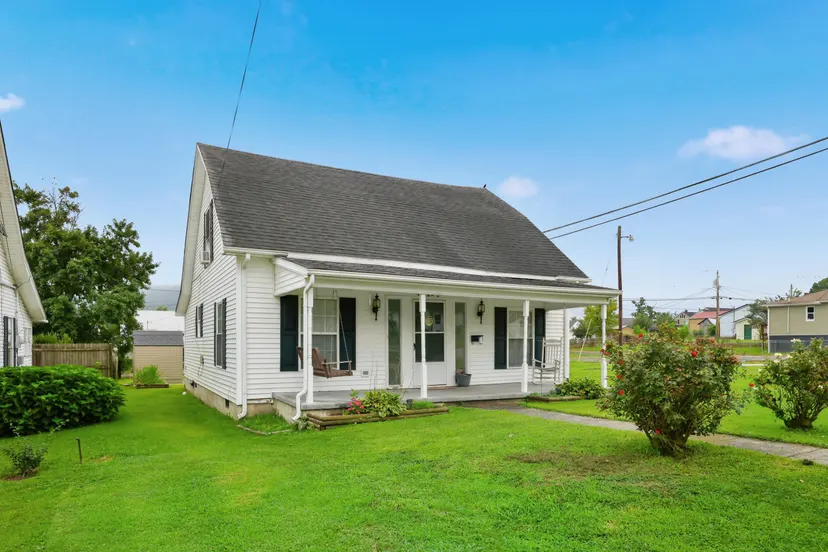313 Poplar Street, Ravenna, KY 40472 — primary photo