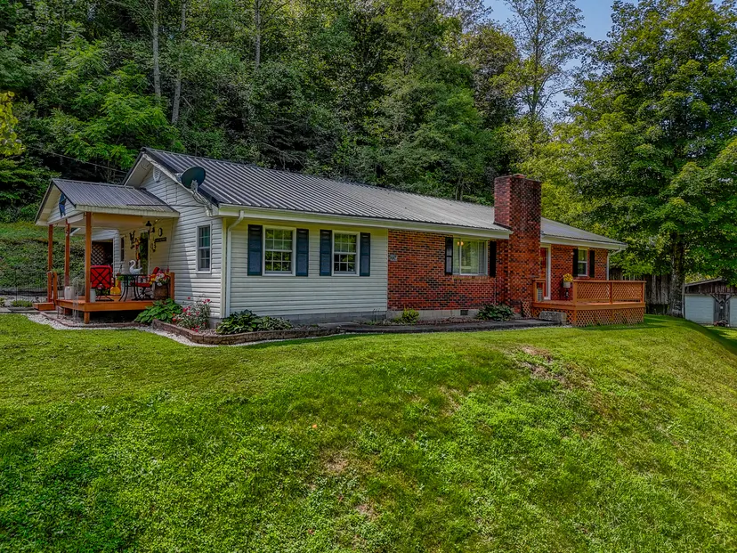224 Mays Road, Sandy Hook, KY 41171 — primary photo