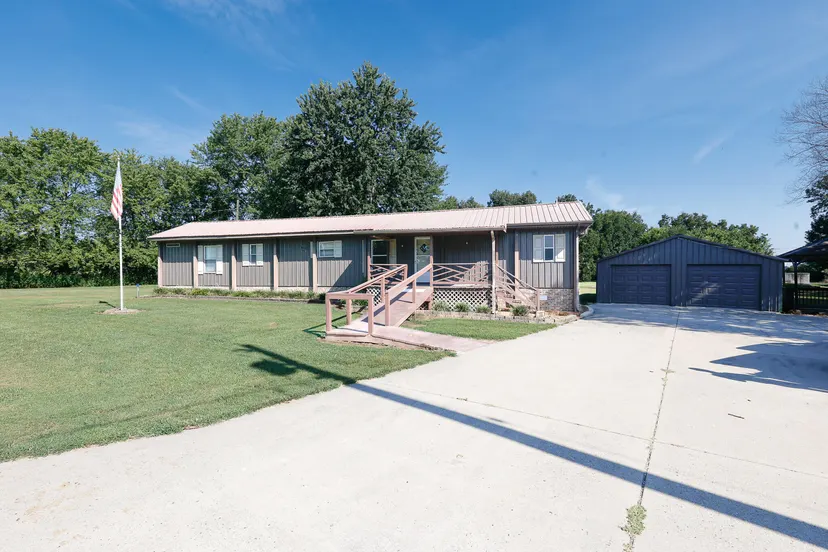 100 College Drive, Kevil, KY 42053 — primary photo