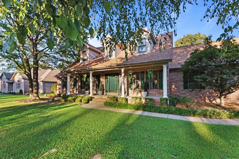 330 Stonecreek Place, Paducah, KY 42003 — primary photo