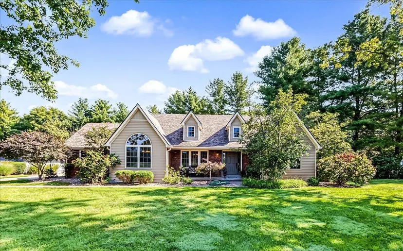231 Stonehedge Street, Frankfort, KY 40601 — primary photo