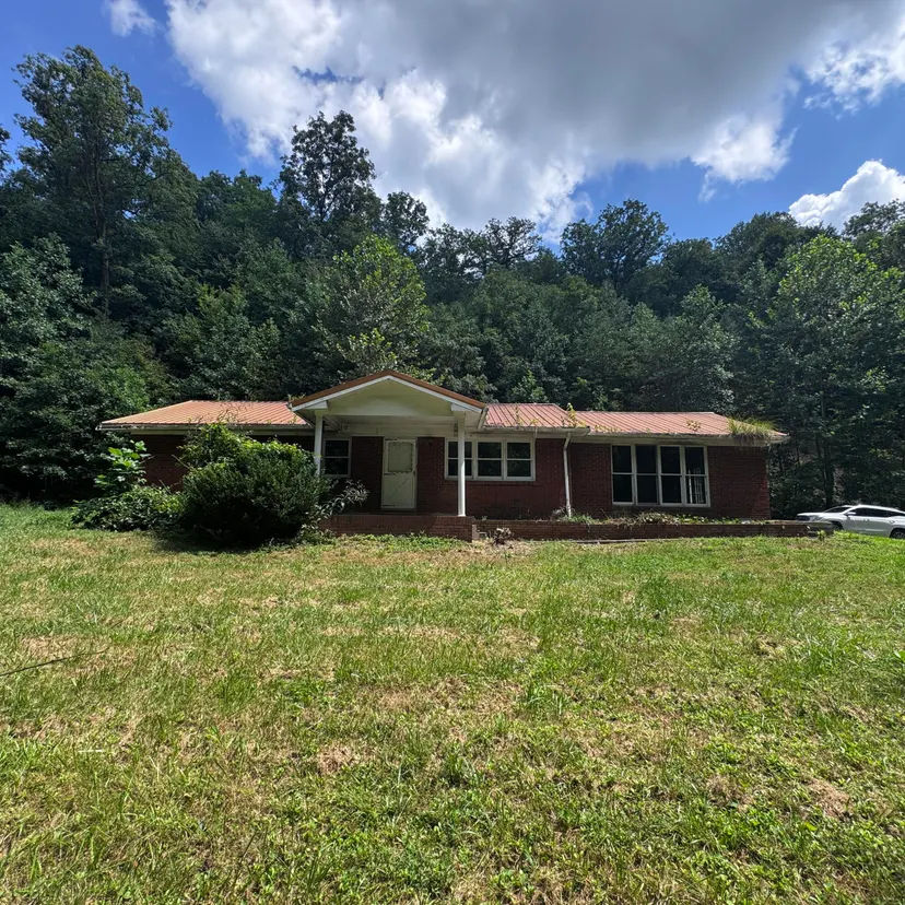 2955 N Highway 11, Manchester, KY 40962 — primary photo