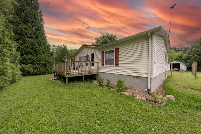 580 Long Branch Rd Road, Jeffersonville, KY 40337 — primary photo