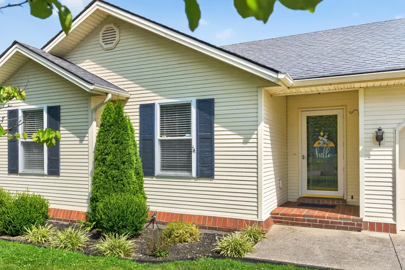 204 Lindsey Court, Winchester, KY 40391 — primary photo