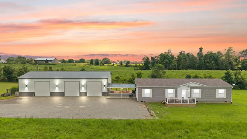 10325 W Highway 80, Nancy, KY 42544 — primary photo
