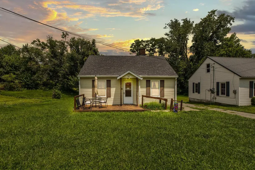 105 Cowden Court, Lancaster, KY 40444 — primary photo