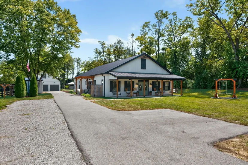 255 Danville Loop 1 Road, Nicholasville, KY 40356 — primary photo