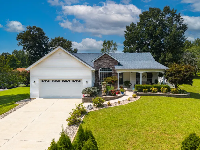 121 Shannon Lane, Somerset, KY 42503 — primary photo