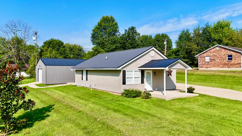 5438 Scenic Vista Drive, Somerset, KY 42501 — primary photo