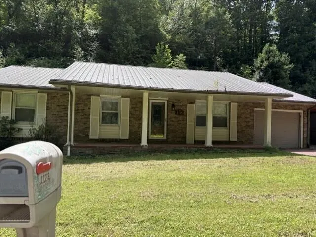 1112 Forest Park Lane, Paintsville, KY 41240 — primary photo