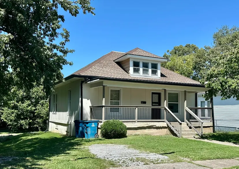 531 Adams Street, Danville, KY 40422 — primary photo