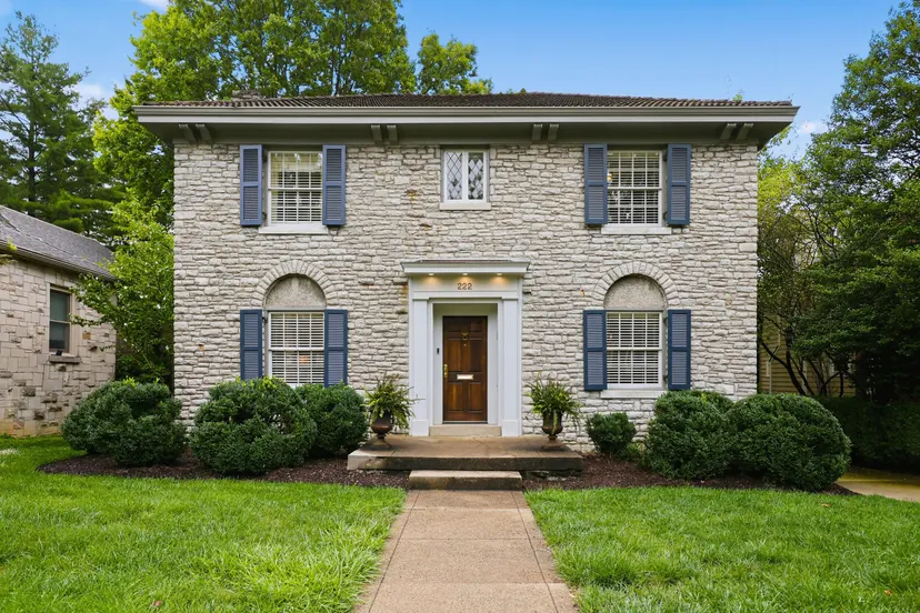 222 Kingsway Drive, Lexington, KY 40502 — primary photo