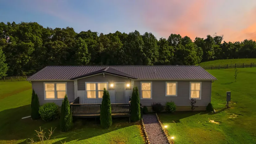 82 Cumberland Trace, Nancy, KY 42544 — primary photo