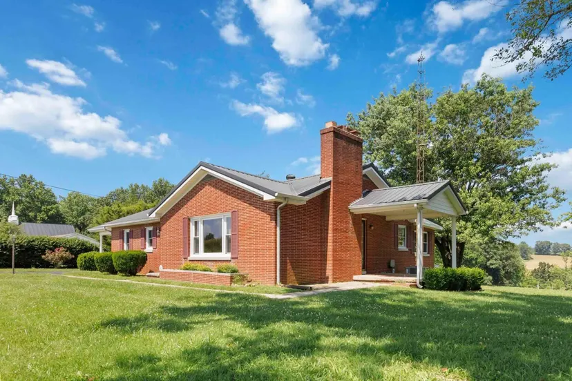 7681 Kentucky 39, Somerset, KY 42503 — primary photo