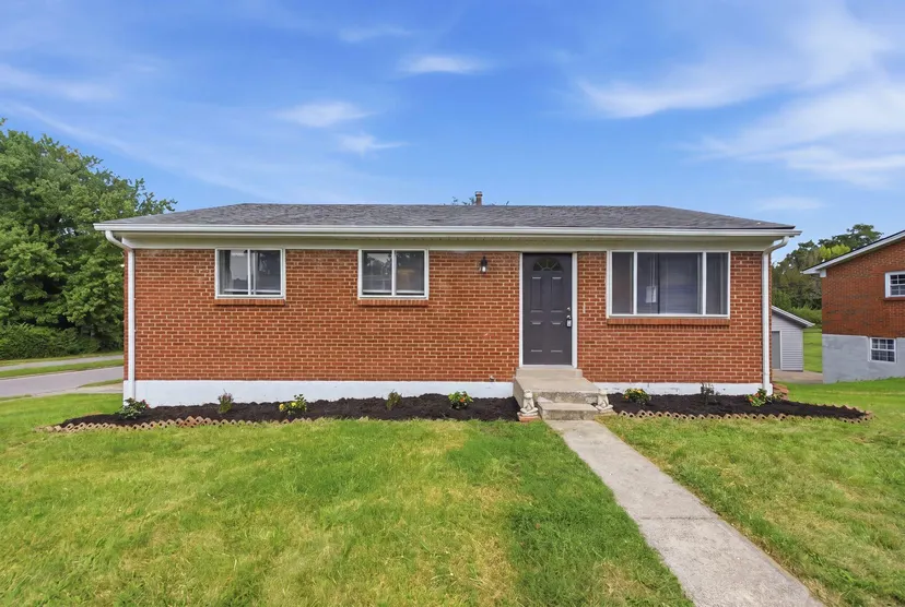 3601 Olympia Circle, Lexington, KY 40517 — primary photo