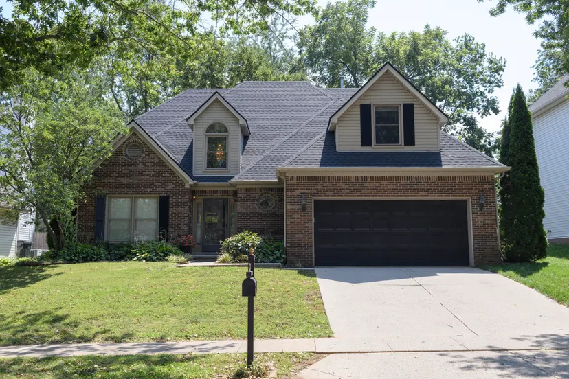825 Willow Oak Circle, Lexington, KY 40514 — primary photo